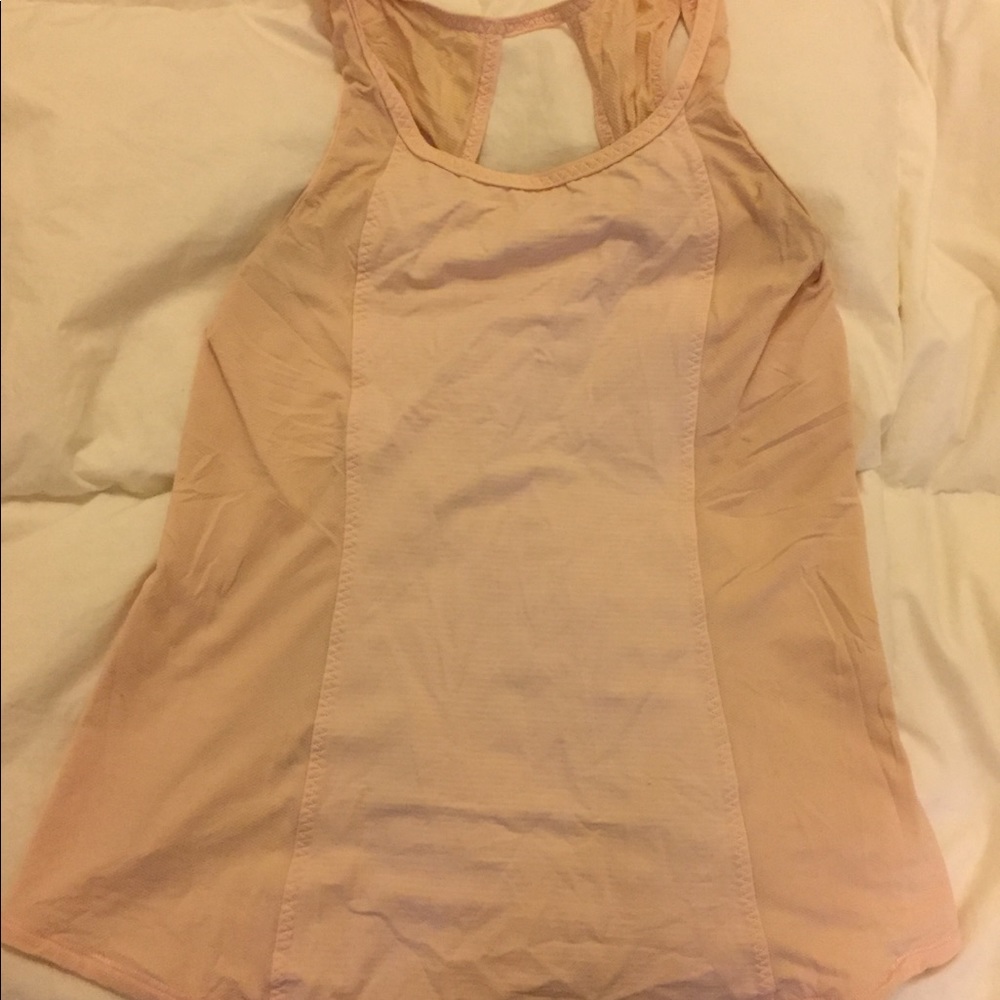 Lululemon tank